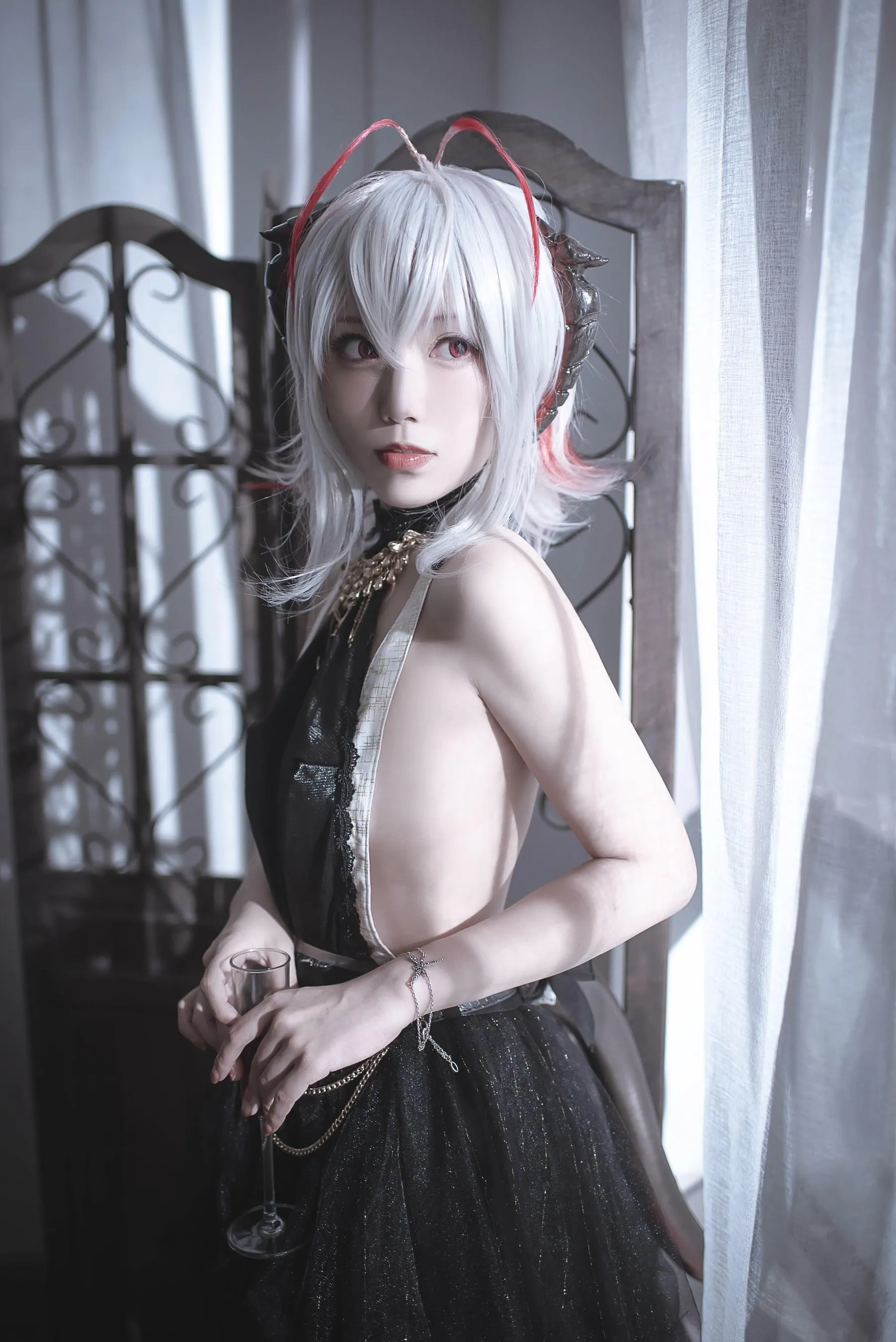 切切celia  – NO.11 明日方舟 W 礼服 [21P]插图4